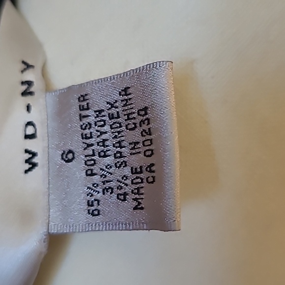 WD.NY sleeveless dress with buttons and pockets Size 6. - Picture 6 of 6